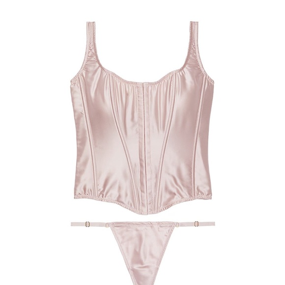 VERY‎ SEXY
Classic Silk Corset Set - Picture 3 of 6